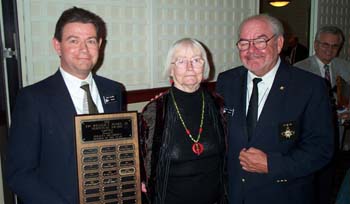FredReceivesHankeAward